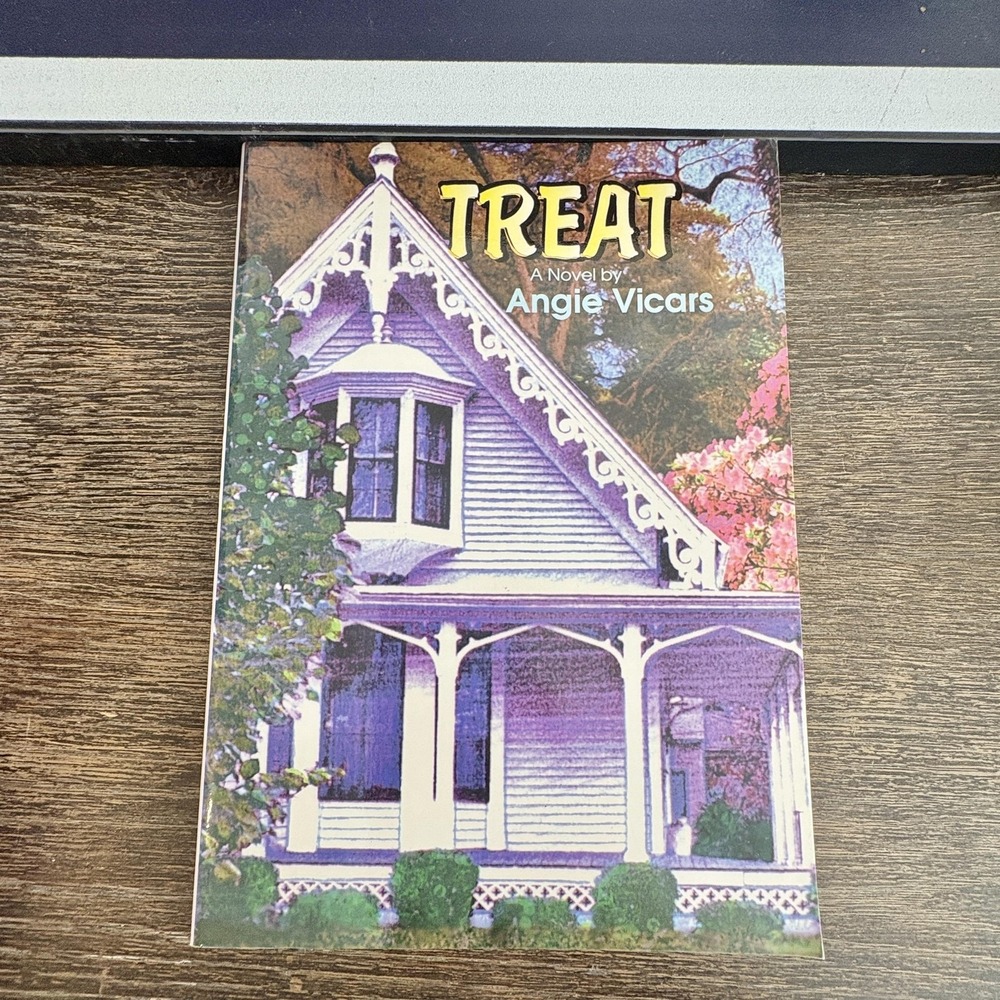 Treat Angie Vicars Alice Street Lesbian Romance Harrington Park Paperback Book